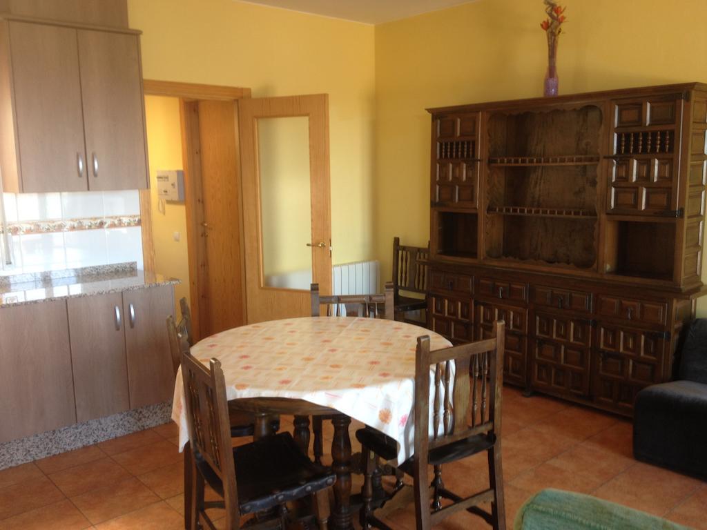 Apartaments La Fabrica Horta de Sant Joan Zimmer foto