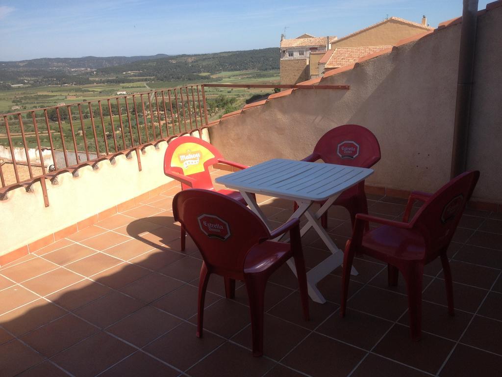 Apartaments La Fabrica Horta de Sant Joan Zimmer foto