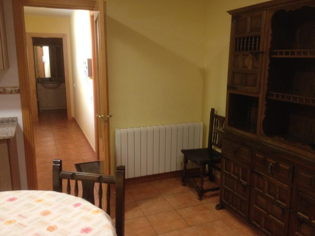 Apartaments La Fabrica Horta de Sant Joan Zimmer foto