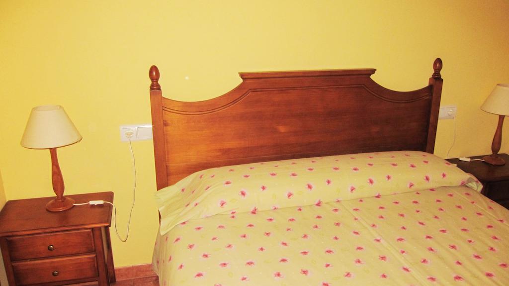 Apartaments La Fabrica Horta de Sant Joan Zimmer foto